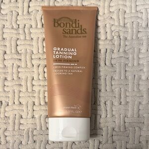 Bondi Sands Gradual Tanning Lotion - Brown and White